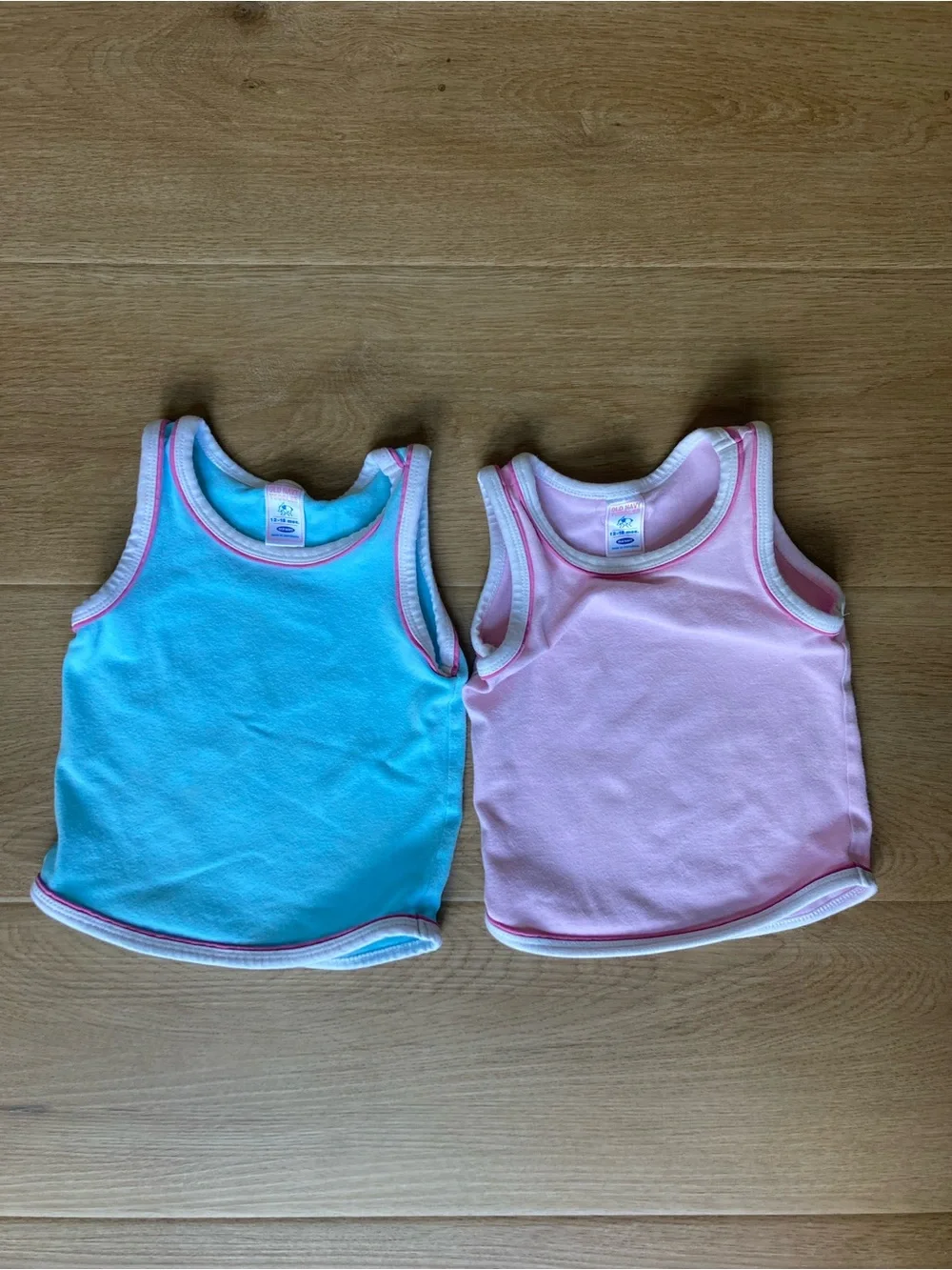 Old Navy Y2K Girls Tank Tops in Light Blue and Light Pink